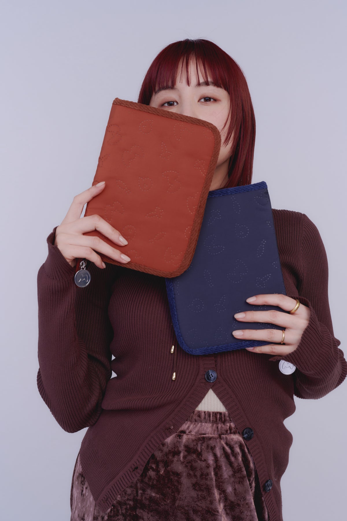 mamita 母子手帳ケース - ネイビー&ブルー ピンストライプ