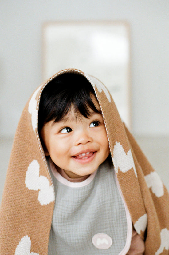 Load image into Gallery viewer, 【ブランケットセット】mamita Mother&amp;#39;s Bag Blanket Set - キャラメル＆チョコレート
